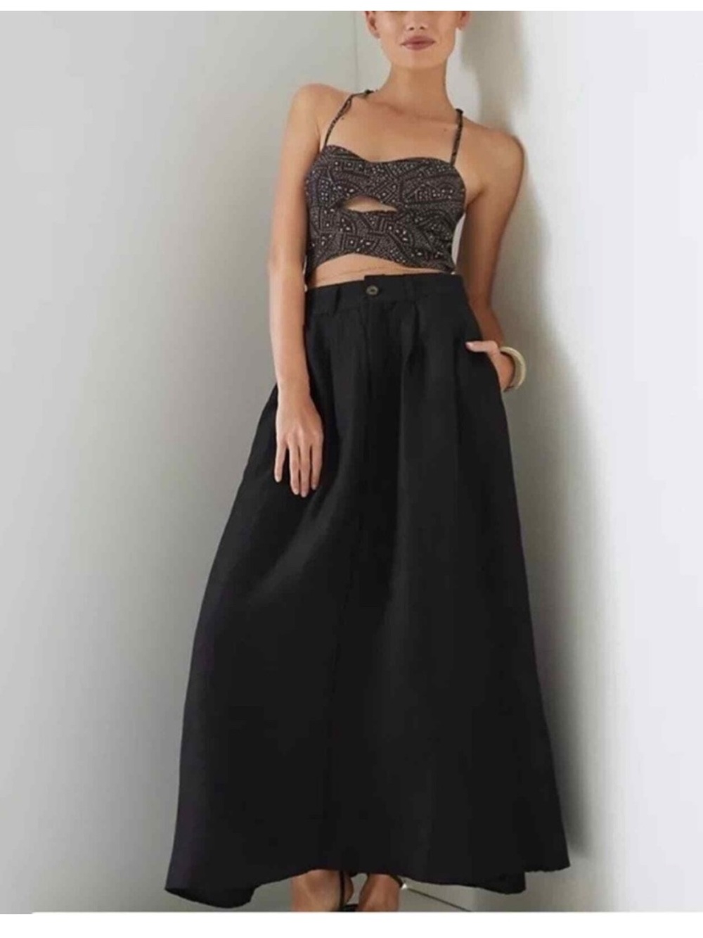 Anthropologie / Black Linen Blend Pleated Maxi Skirt With Pockets Womens Size 4